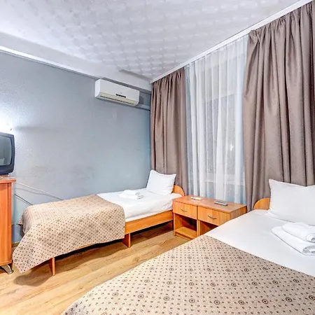Hotell 7f 3*